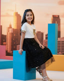2pcs Tween Girl Beaded Decor Round Neck Short Sleeve T-Shirt And Black Elegant Mesh Sequin Skirt