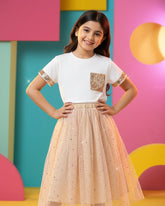 2pcs Tween Girl Beaded Decor Round Neck Short Sleeve T-Shirt And Beige Elegant Mesh Sequin Skirt