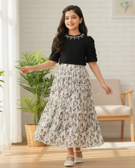Tween Girl 2Pcs Outfit – Black & White Faux Pearl Top & Floral Ruffle Skirt Set