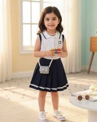 Cartoon Print Polo Vest And Pleated Skirt Casual Outfit For Girls