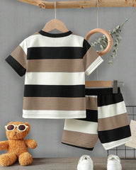 2pcs Striped Contrast Color Bear Embroidered Top + Striped Shorts