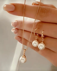 3Pcs High Quality Jewelry Set – Faux Pearl Necklace & Earrings