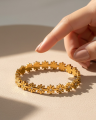 Anti-Tarnish Golden Daisy and Zirconia Bracelet