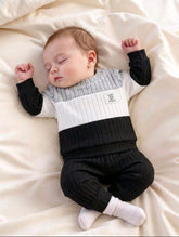 Newborn Baby Boy Striped 2-Piece Set