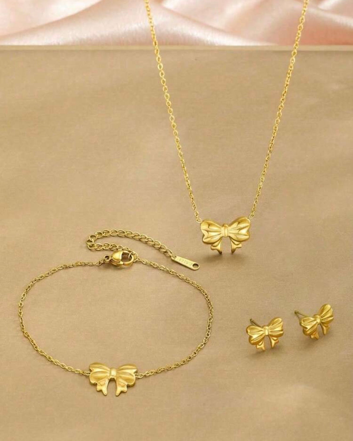 3pcs Elegant Stainless Steel Special Bow Pendant Necklace, Bracelet And Earrings Set