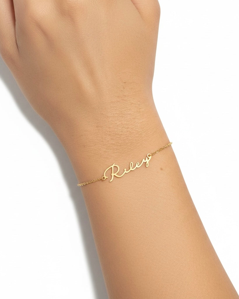 Customized Name Bracelet – Golden Stainless Steel Custom Calligraphy Jewelry Gift for Women & Men