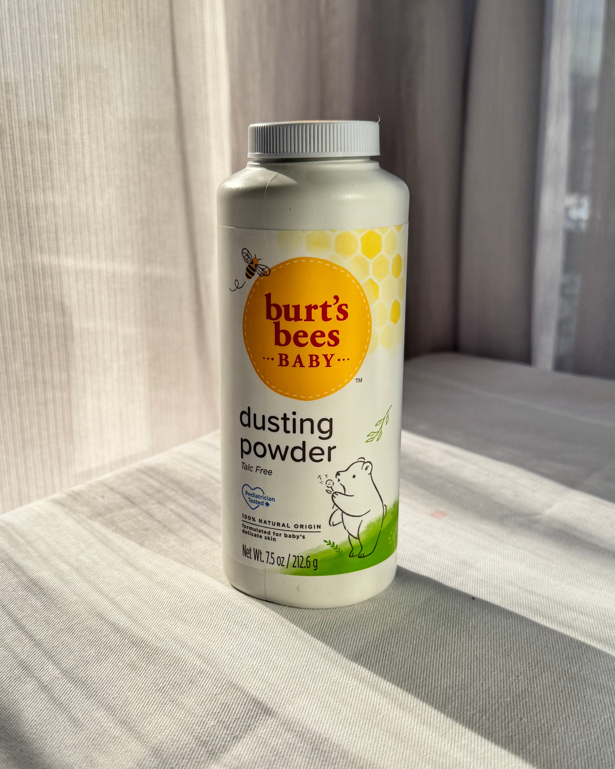 Burt’s Bees Baby Dusting Powder (100% Natural Origin)
