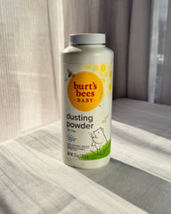 Burt’s Bees Baby Dusting Powder (100% Natural Origin)