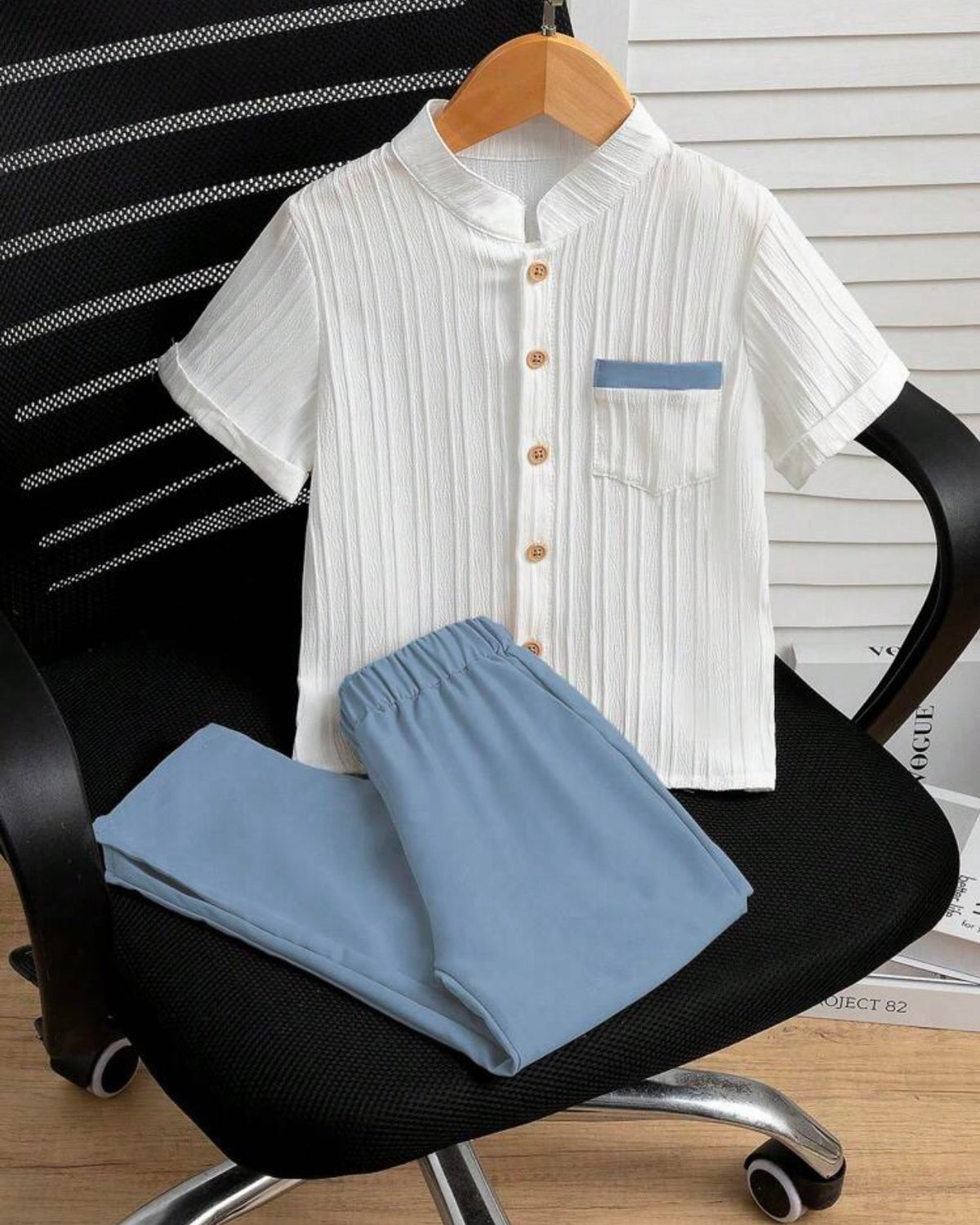 Boys 2pcs White Vertical Striped Short Sleeve Shirt & Blue Pants