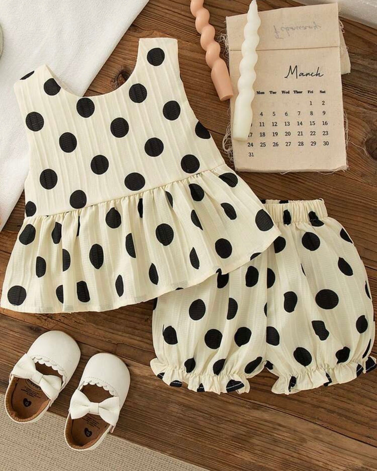 Baby Girl Polka Dot Back Bow Tank Top & Shorts Set