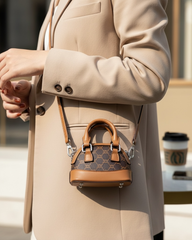 Mini Rhombus Contrast Color Crossbody Handbag