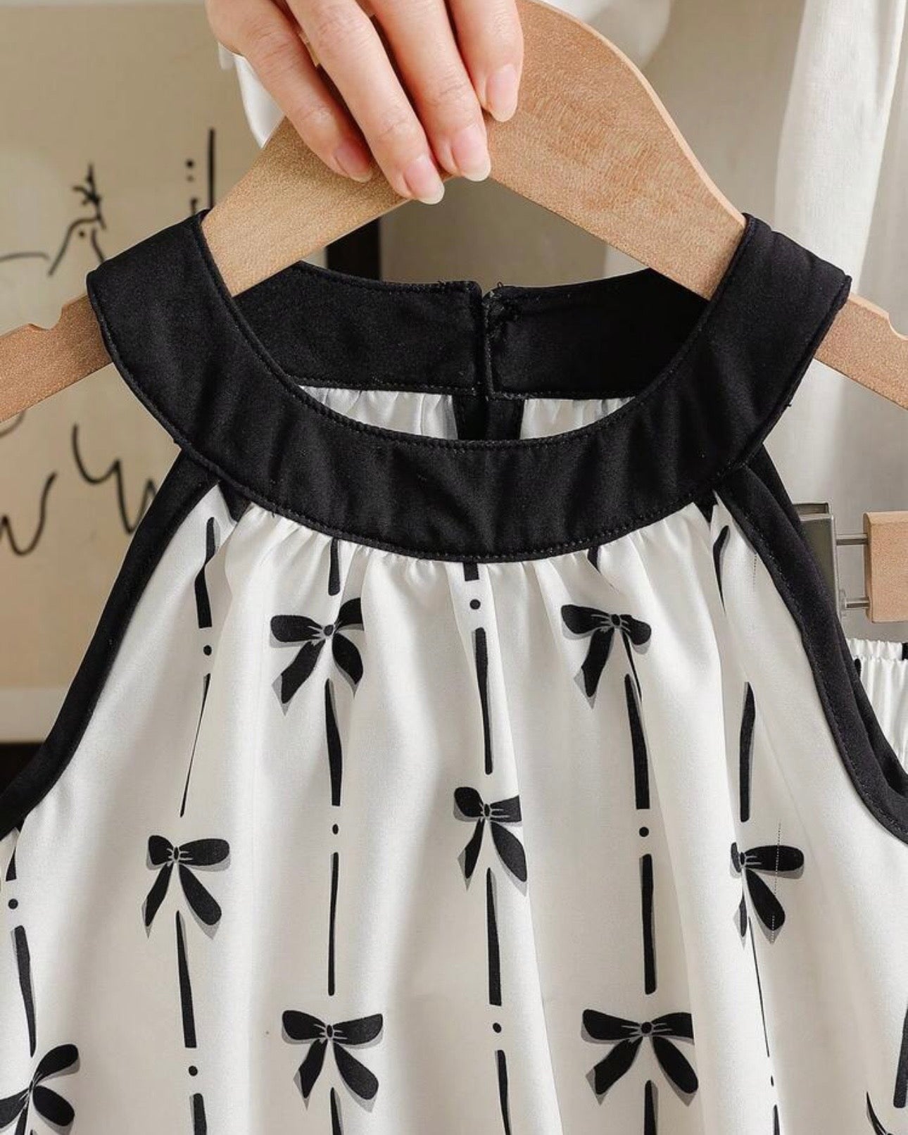 Girls’ Bow Print Black and White Halter Top & Wide-Leg Pants Set