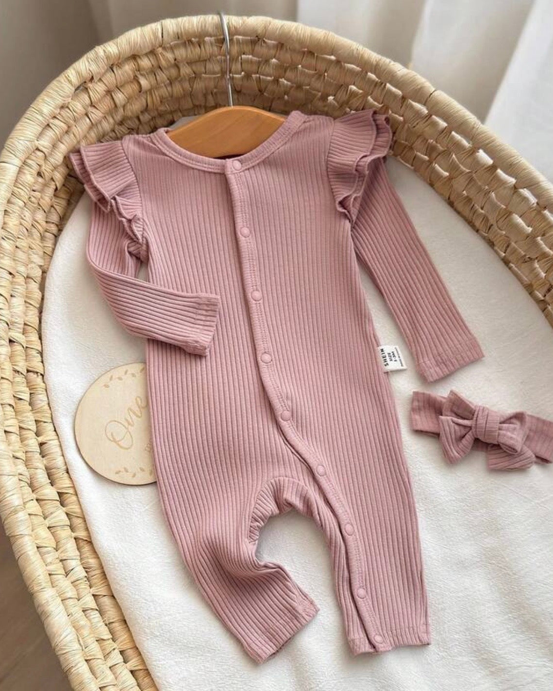 Newborn Baby Girl 2-Piece Knit Romper Set with Headband