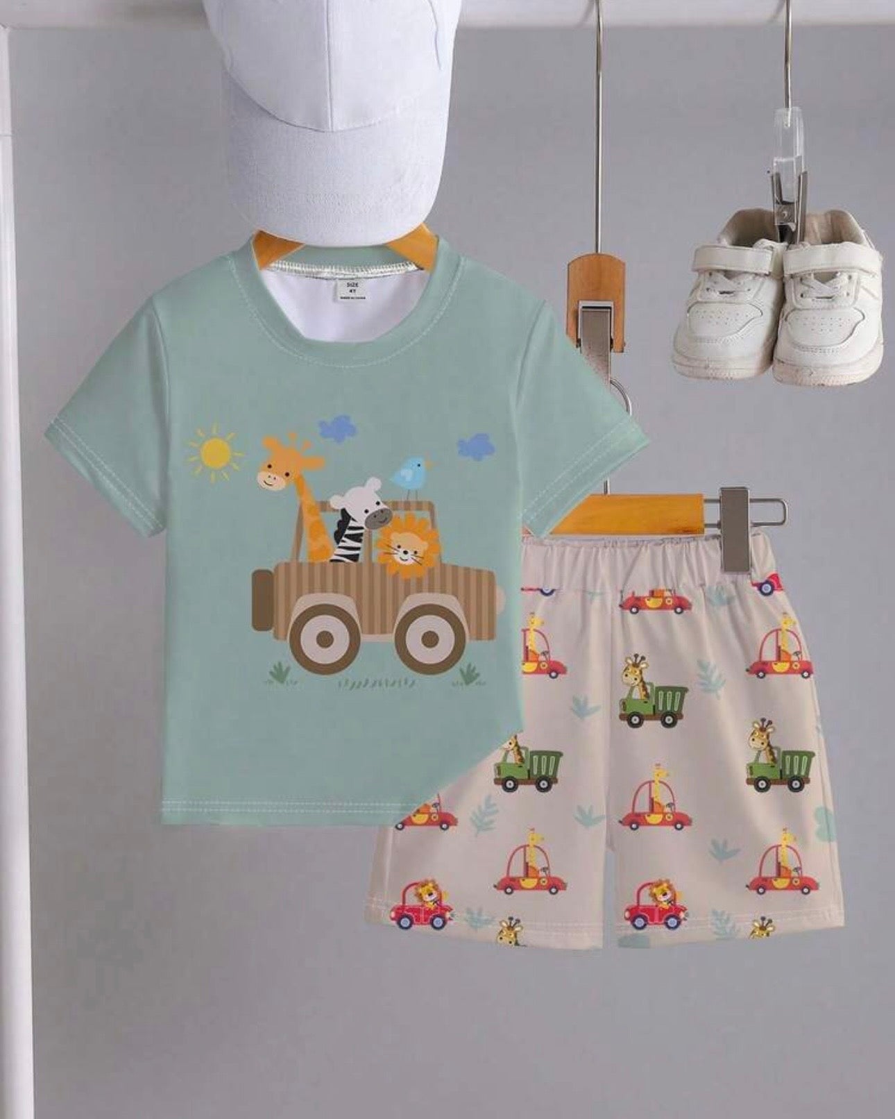 Baby Boy Cartoon Car & Animal Print T-Shirt & Shorts 2pcs Set