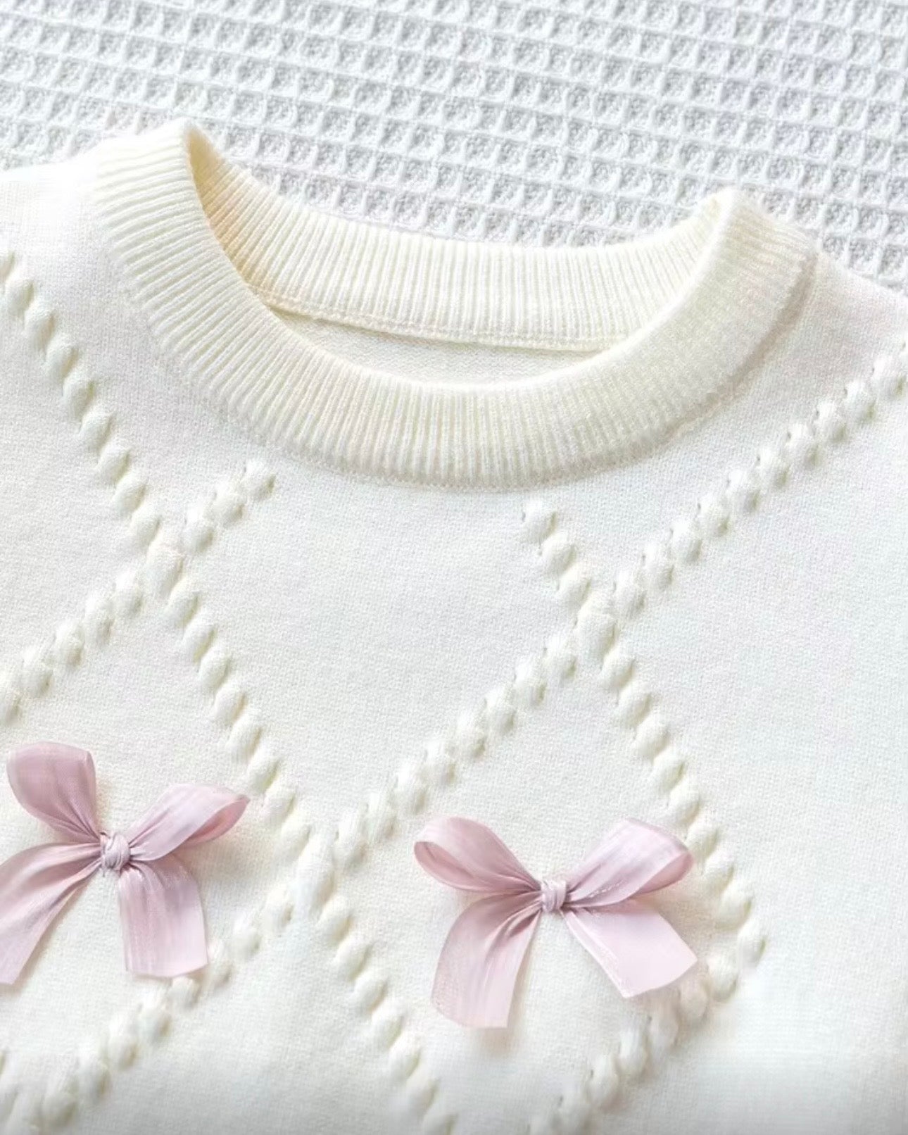 Girls’ Pink Bow Off-White Jacquard Cardigan & Pleated Skirt Setf