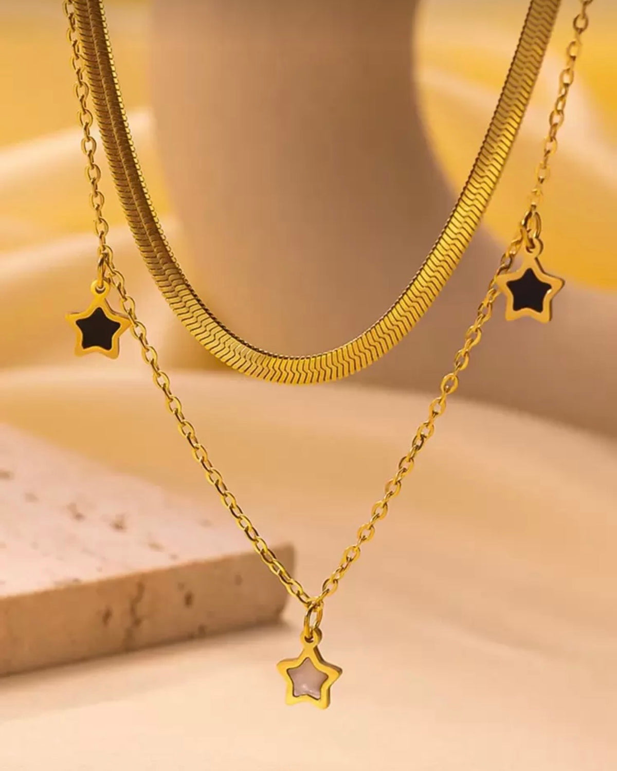 Double Layered Star Shaped Necklace