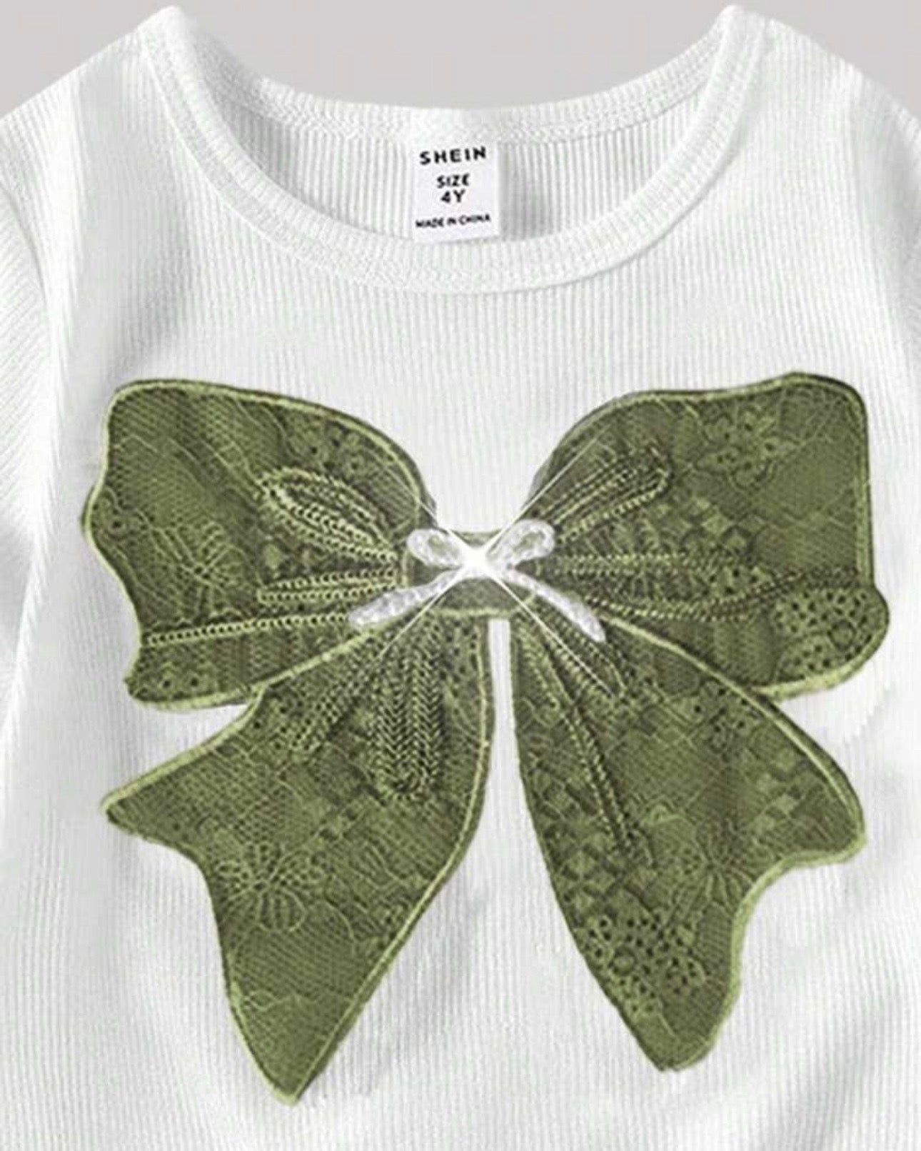 Girls’ Green Embroidered Bow  White Short Sleeve Top & Cargo Pants Set