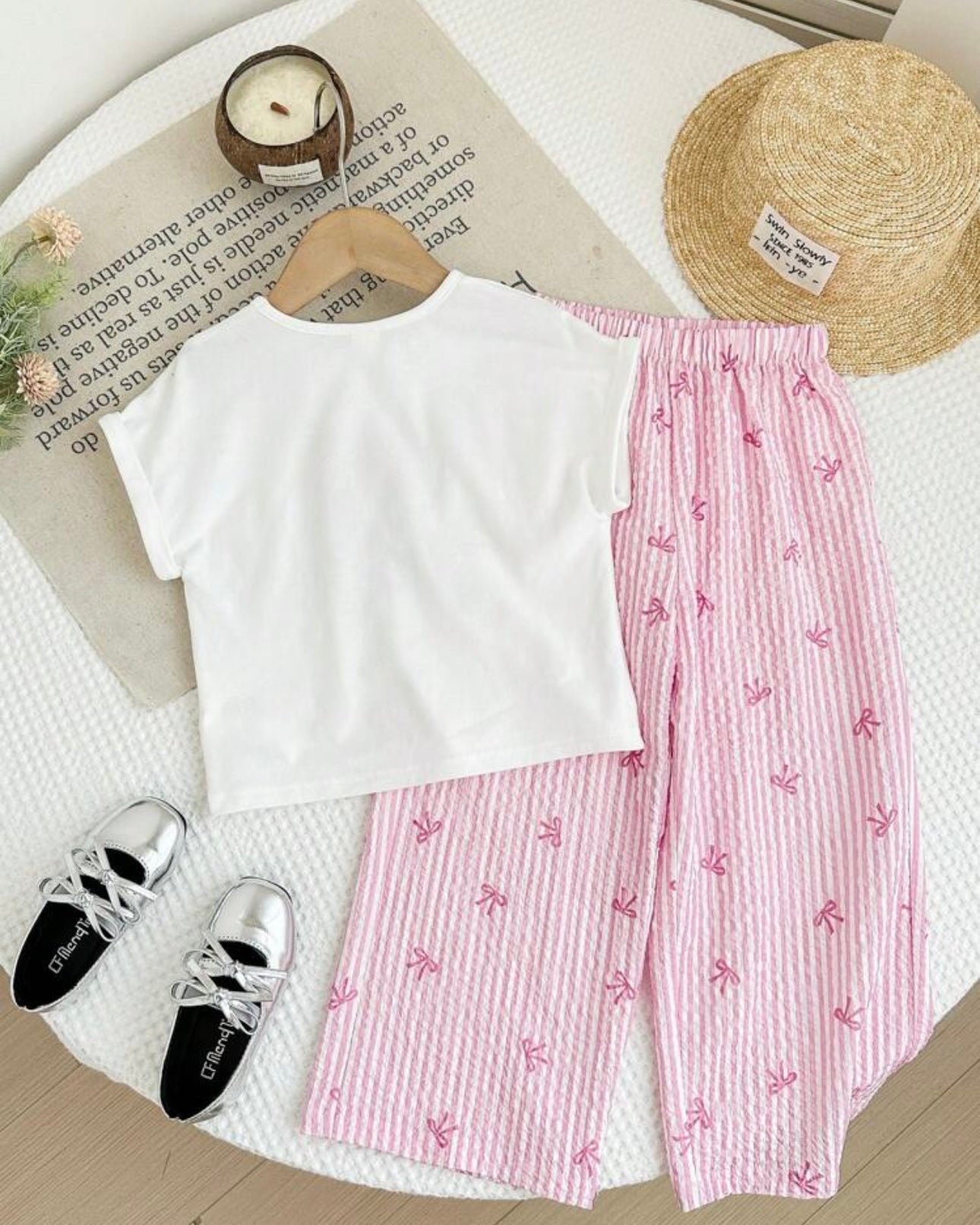 2 pcs White T-Shirt & Pink Bow Design Loose Pants