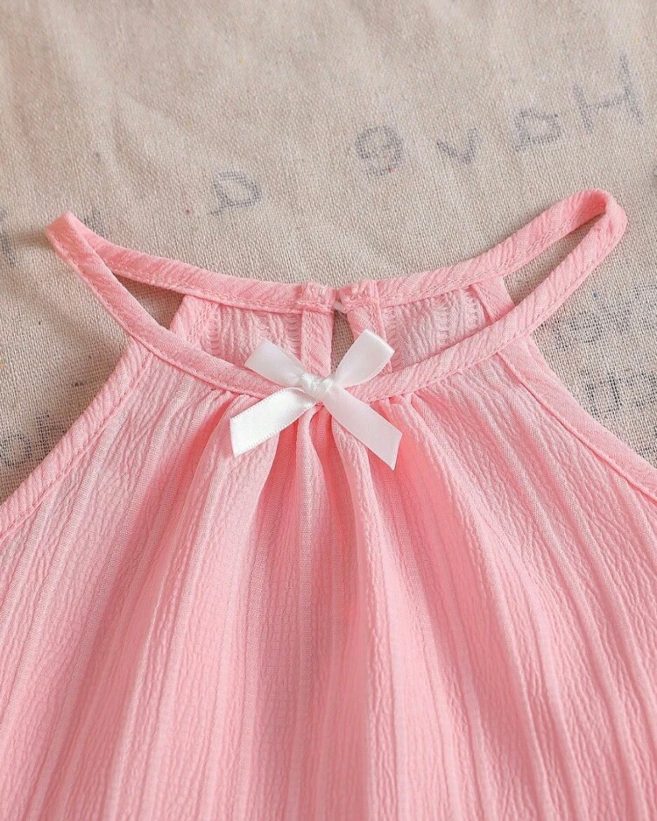 2pcs Baby Girls’ Pink colour Spaghetti Strap Camisole Top With 3D Bow Decor Straight Leg Pants Set
