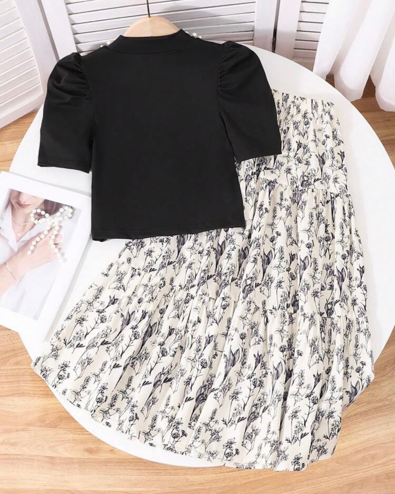 Tween Girl 2Pcs Outfit – Black & White Faux Pearl Top & Floral Ruffle Skirt Set