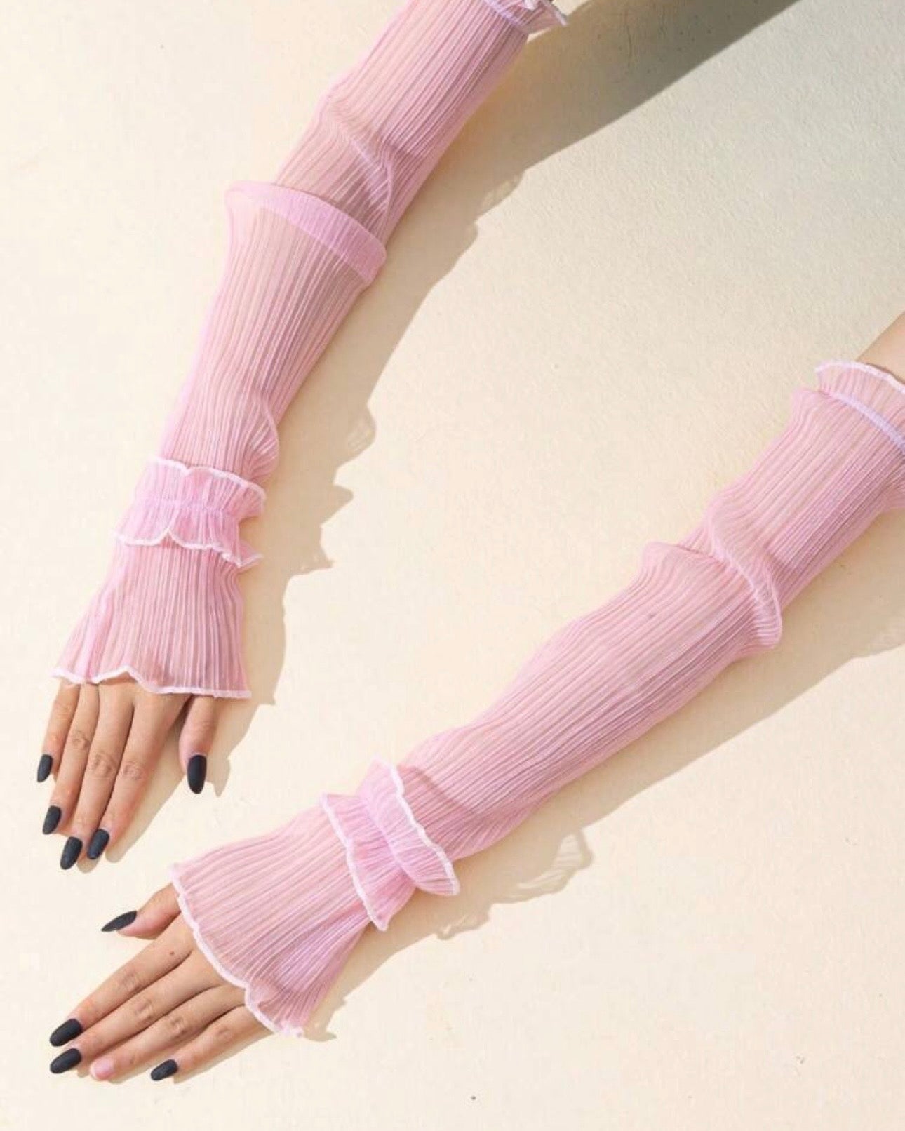 1 pair of Elegant Pleated Arm Sleeves for Women (Black, White, Purple, Grey, Pink)
