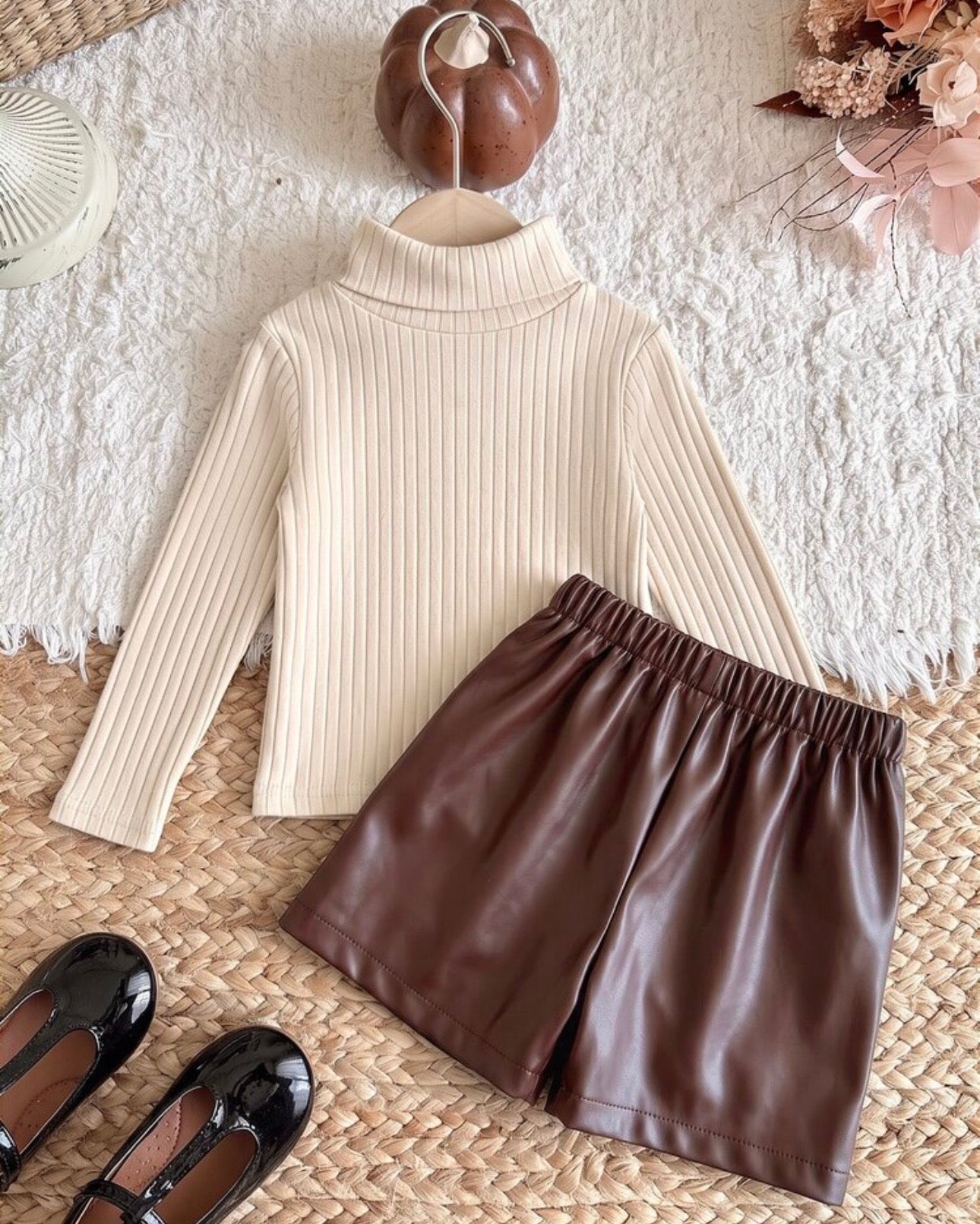 Baby Girl 2PCS Brown Faux Leather Shorts and Top