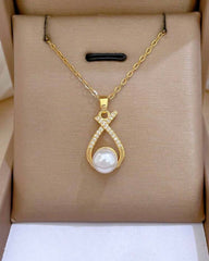 Necklace Chain including Pendant With White Pearl Necklace Earring