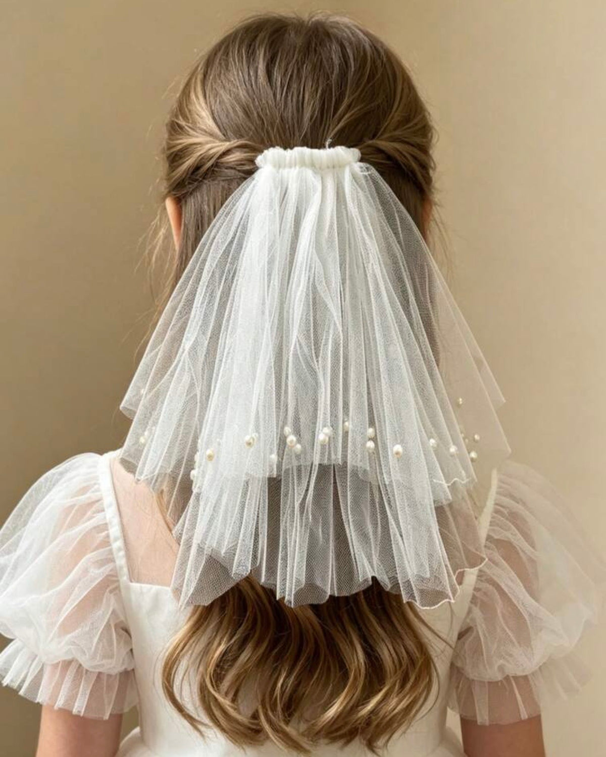 Girls’ white Double-Layer Pearl Mesh Veil Hair Clip