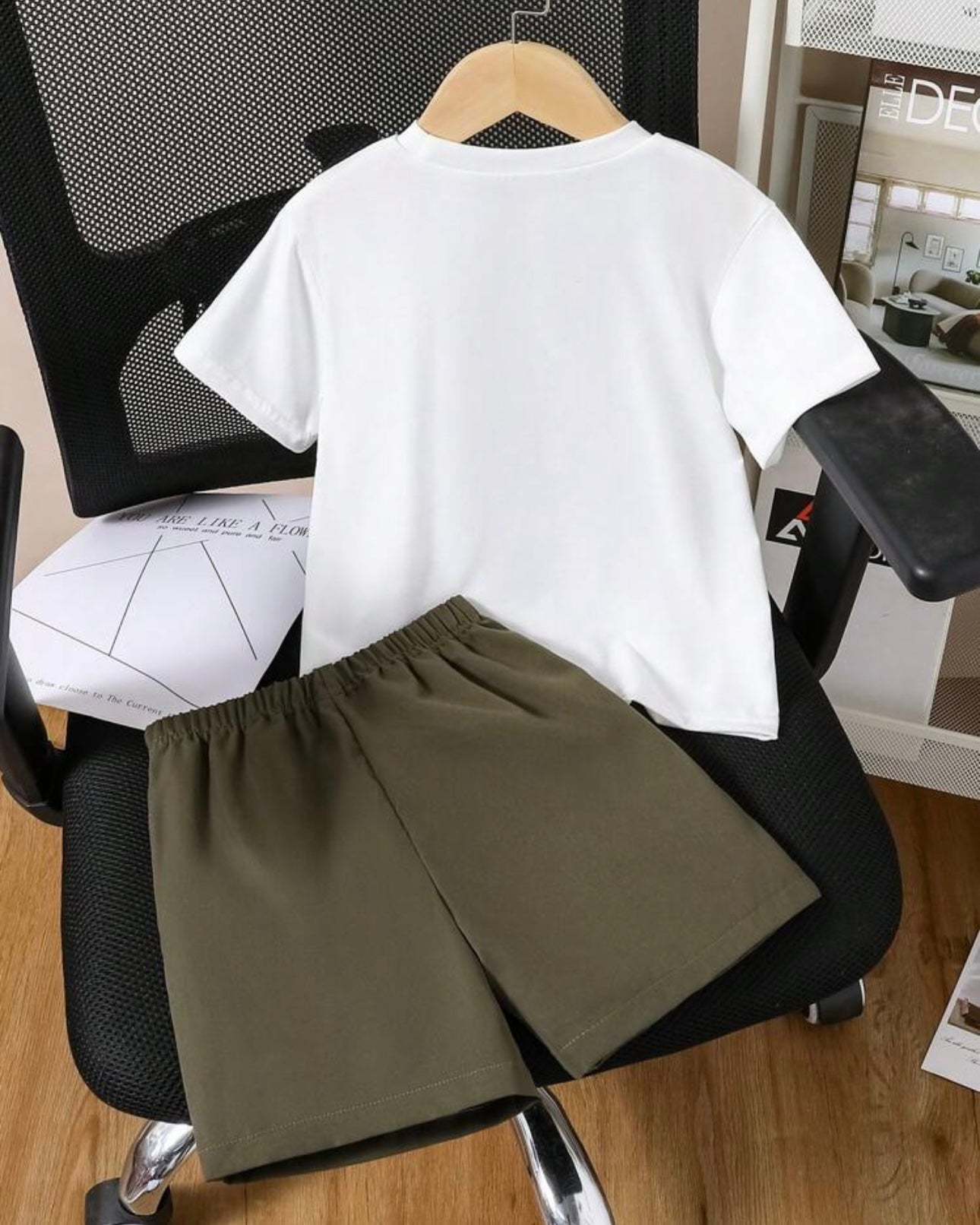 2pcs Boy Graphic Print Short Sleeve T-Shirt And Shorts