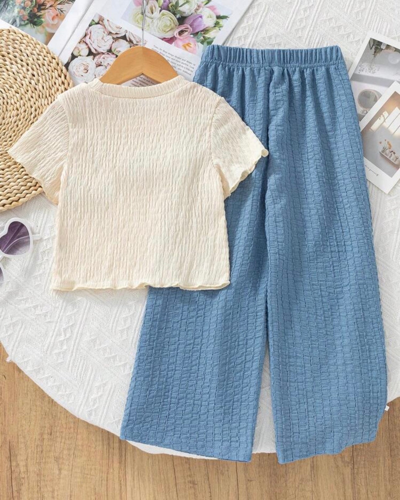 2pcs/Set Young Girls Textured Fabric T-Shirt With 3D Floral Decor & Casual Pants