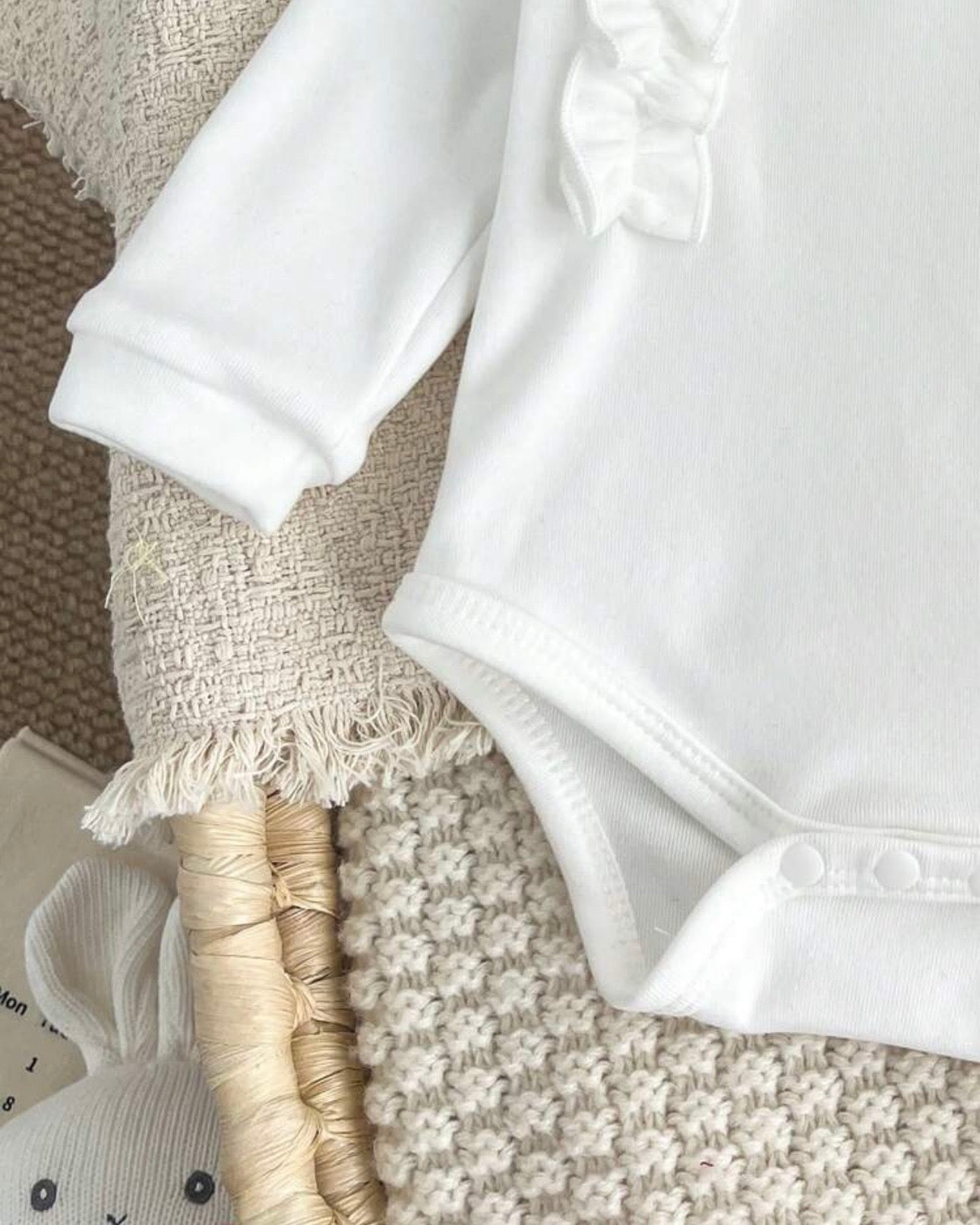 Baby Girls Comfortable Ruffle Long Sleeve Bodysuit With Bow Flare Pants And Headband Set