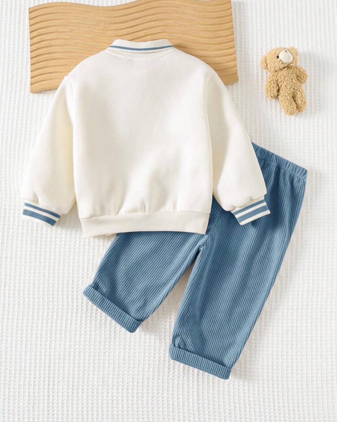 2pcs Baby Boy Bear Knit Pullover Sweatshirt & Dusty Blue Winter Pants
