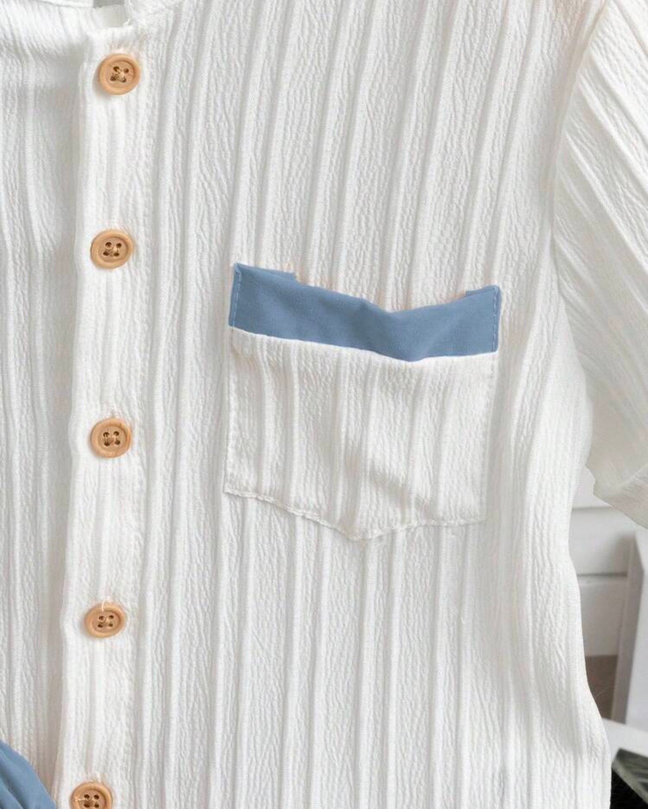 Boys 2pcs White Vertical Striped Short Sleeve Shirt & Blue Pants