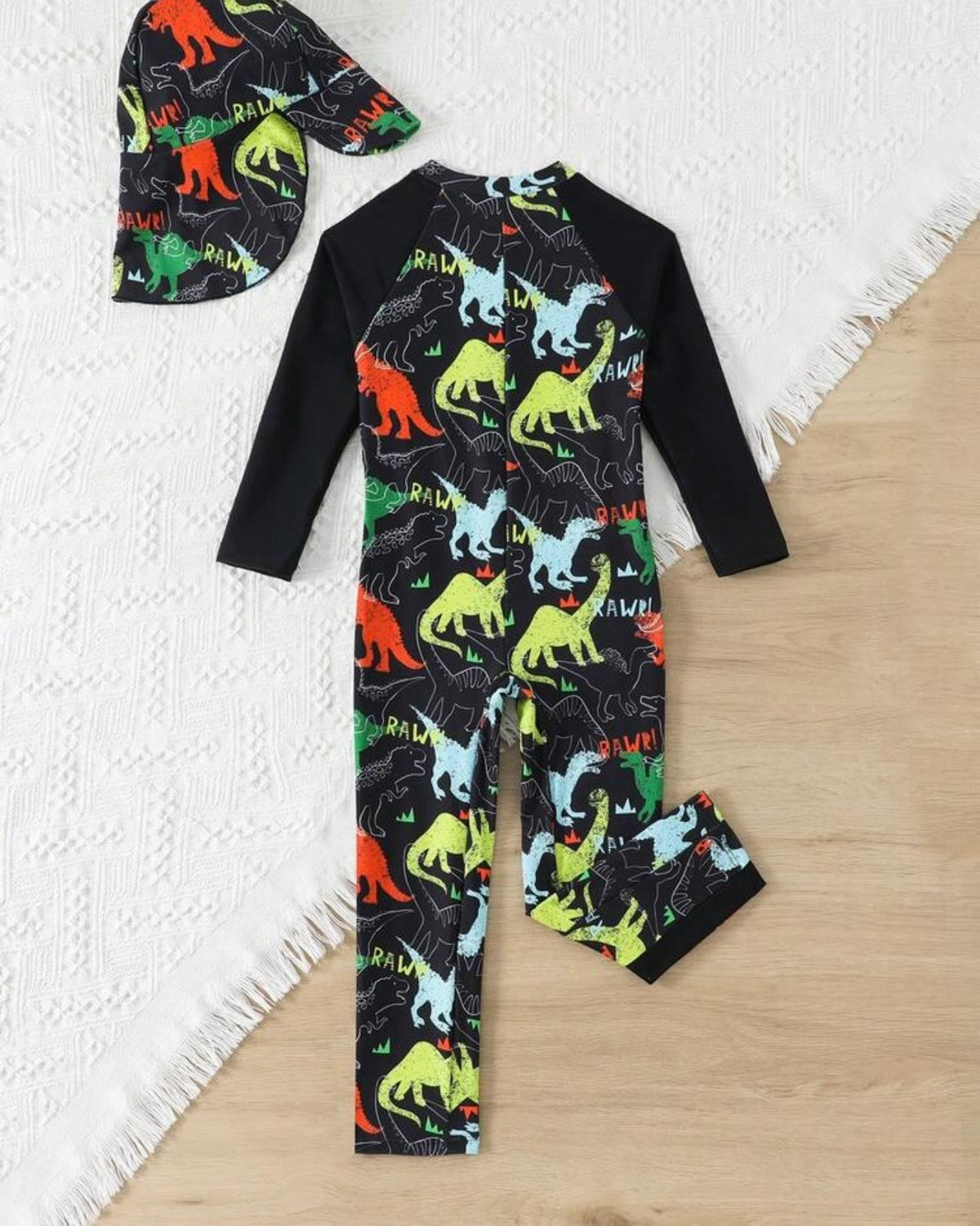 Boys Black Animals Print Long Sleeve One-Piece Swimsuit & Hat