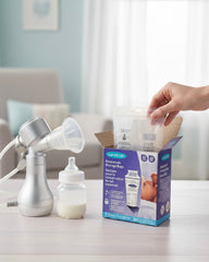 Lansinoh Breastmilk Storage Bags – Pack of 50 Pre-Sterilized Milk Storage & Freezer Bags