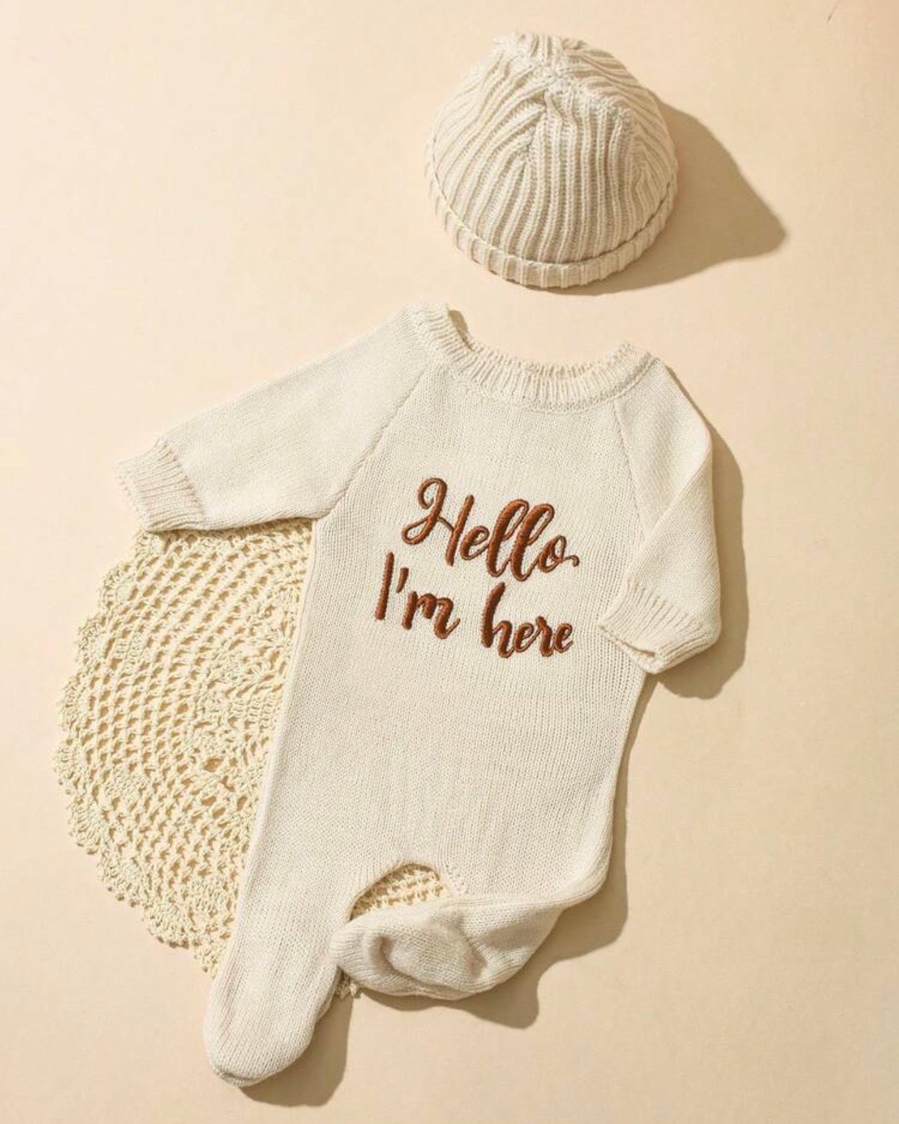 2Pcs Set Hello I'm Here Embroidery Newborn Photography Outfits (4 Colours)