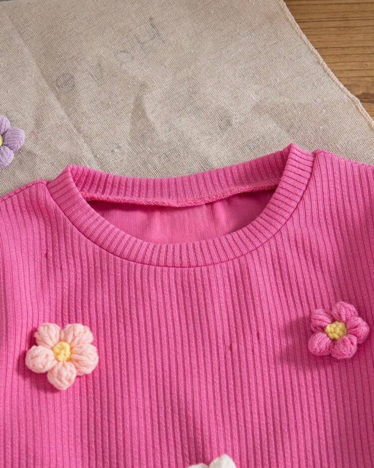 Girls Pink 3D Floral Decor Round Neck Long Sleeve Sweatshirt And Pants Set