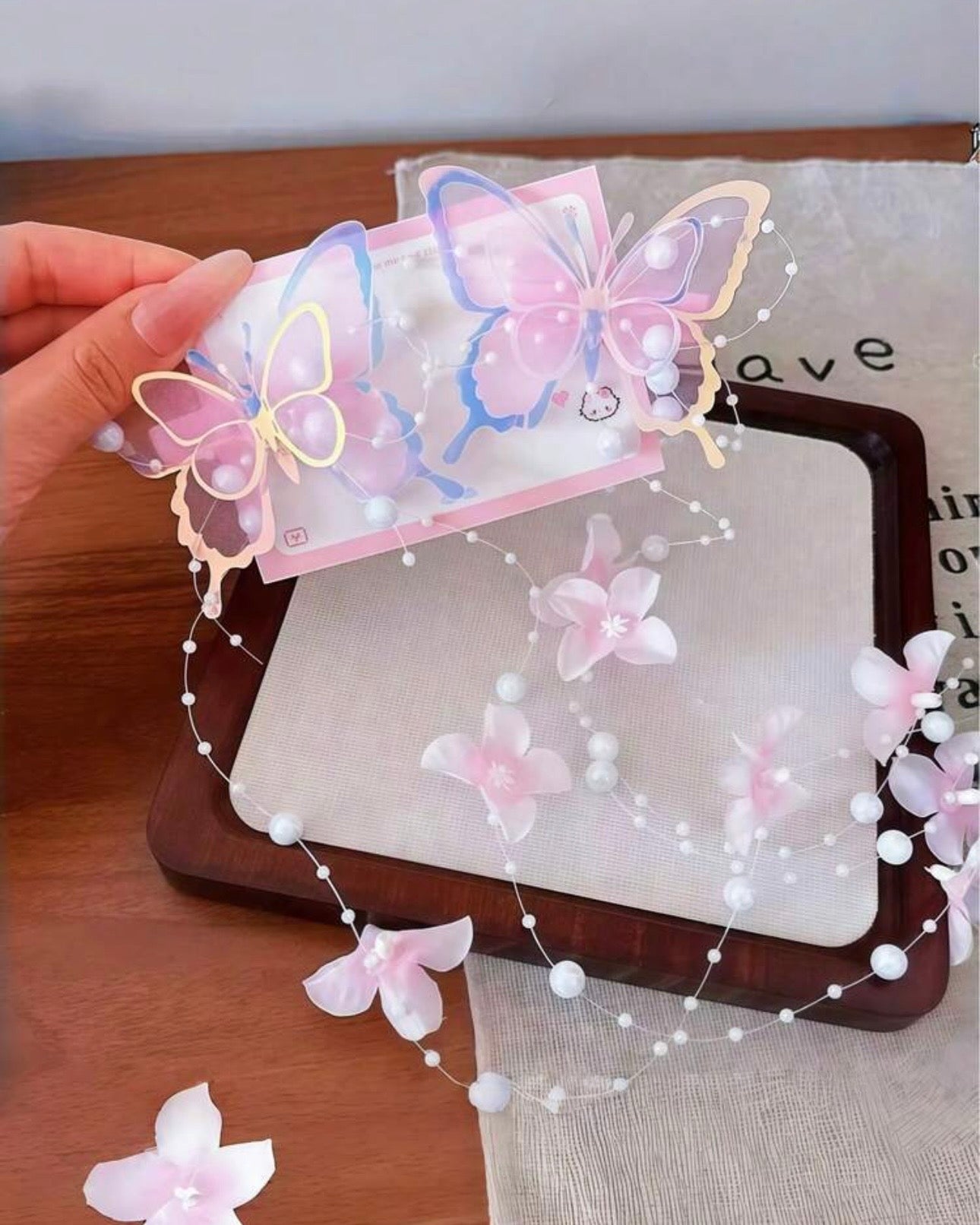 2pcs Butterfly Hairclips with tassle
