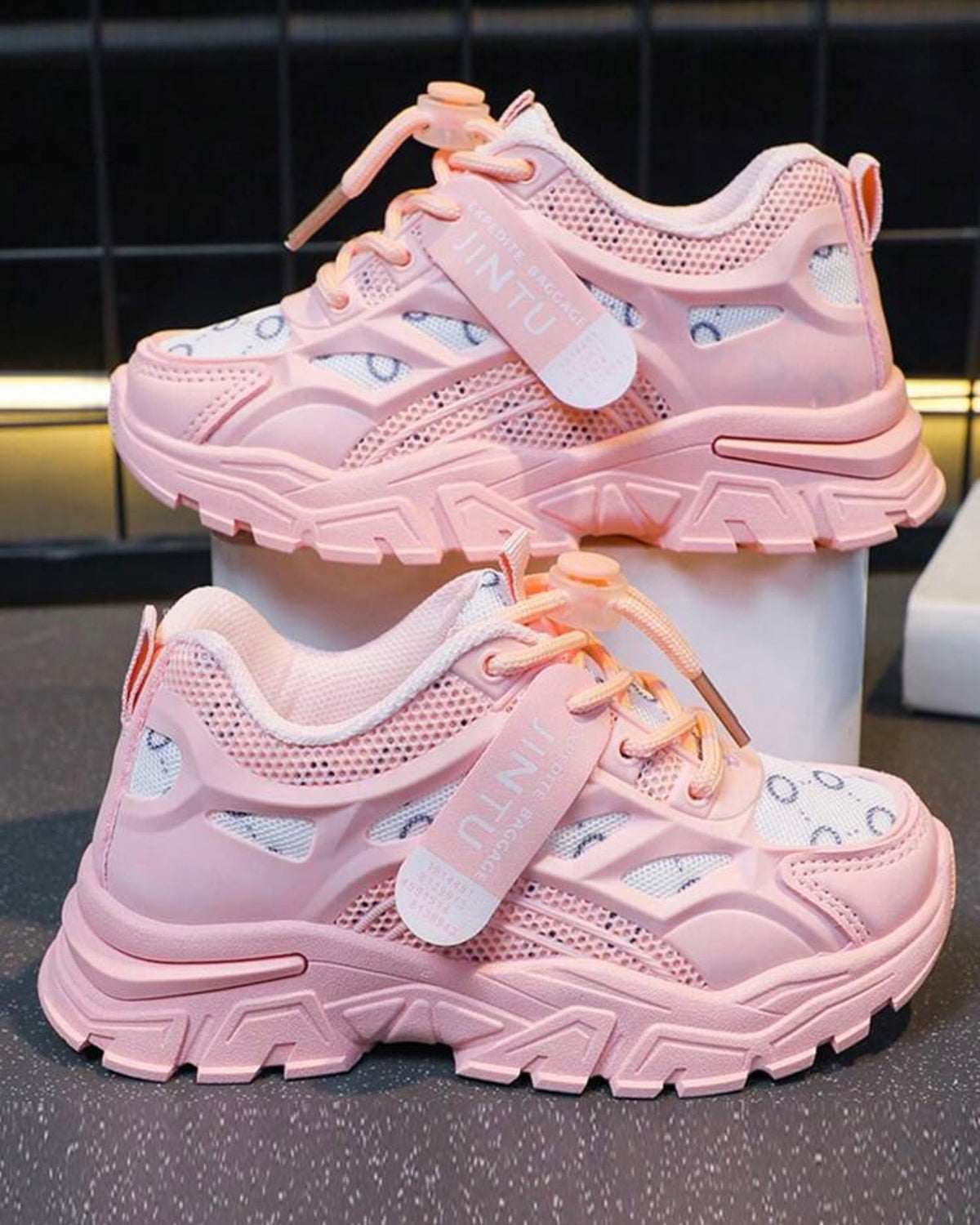 Girls’ Pink Color Casual Sports Shoes – Fashion PU Sneakers for Daily Wear