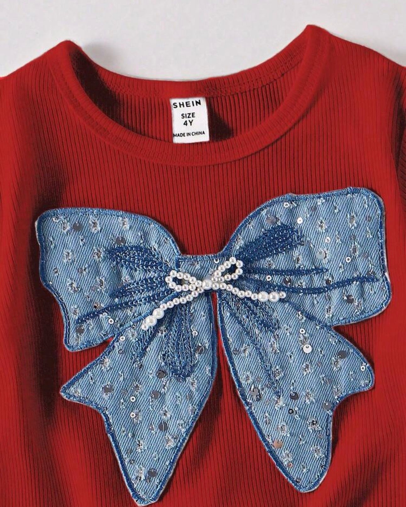 Tween Girls Blue Bow Graphic Red T-Shirt & Cargo Pants Set