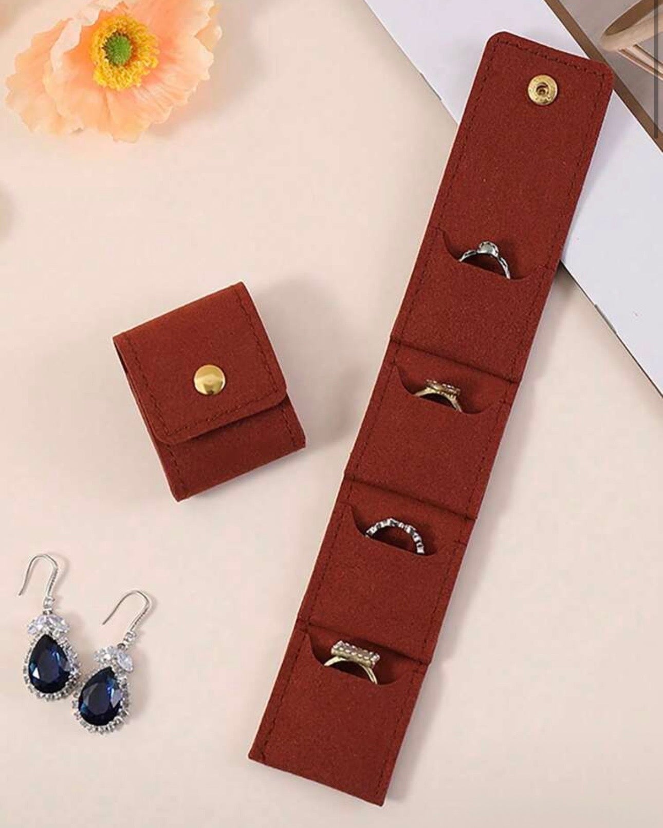 Cute Foldable Jewellery Storage (Beige, Grey, Black, Purple, Pink, Brown)