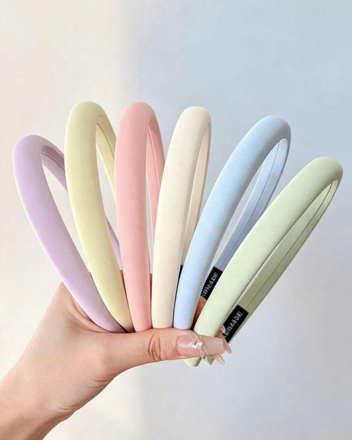 4pcs Milk Tone Headbands