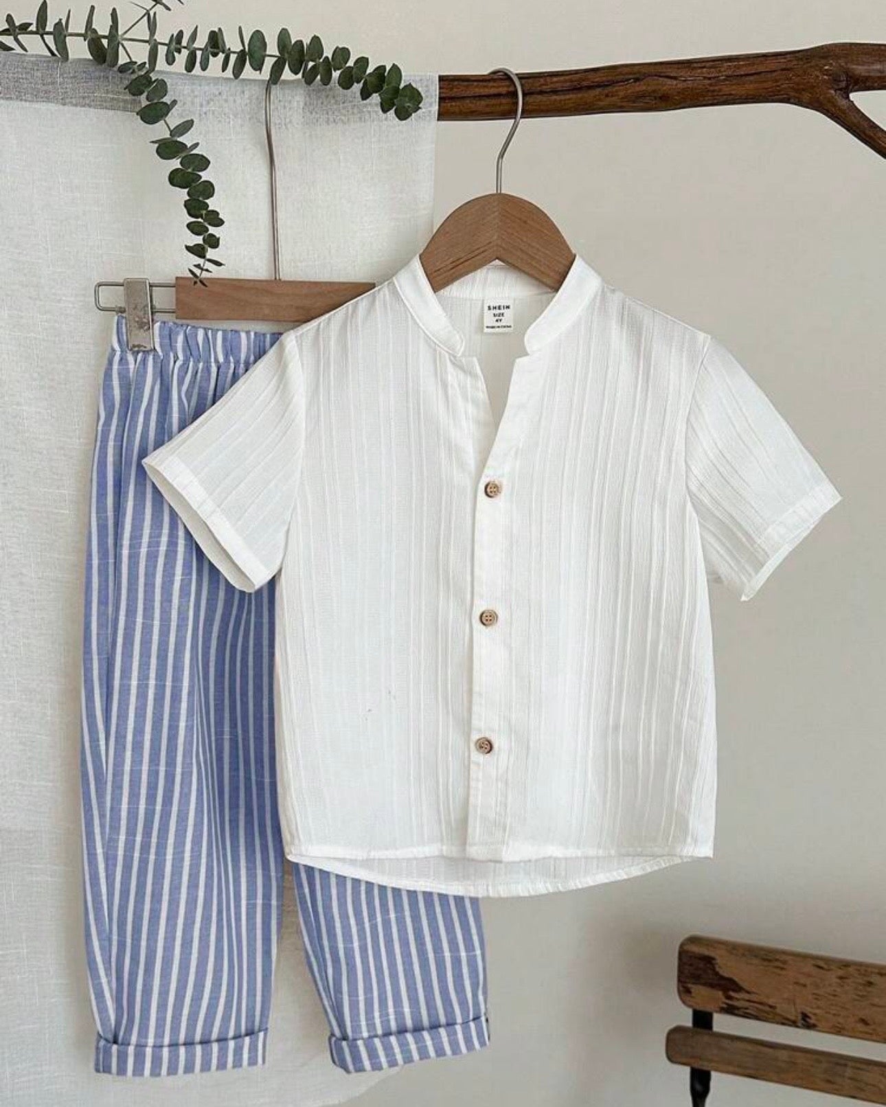 Young Boys 2-Piece Shirt & Blue Striped Pants Set