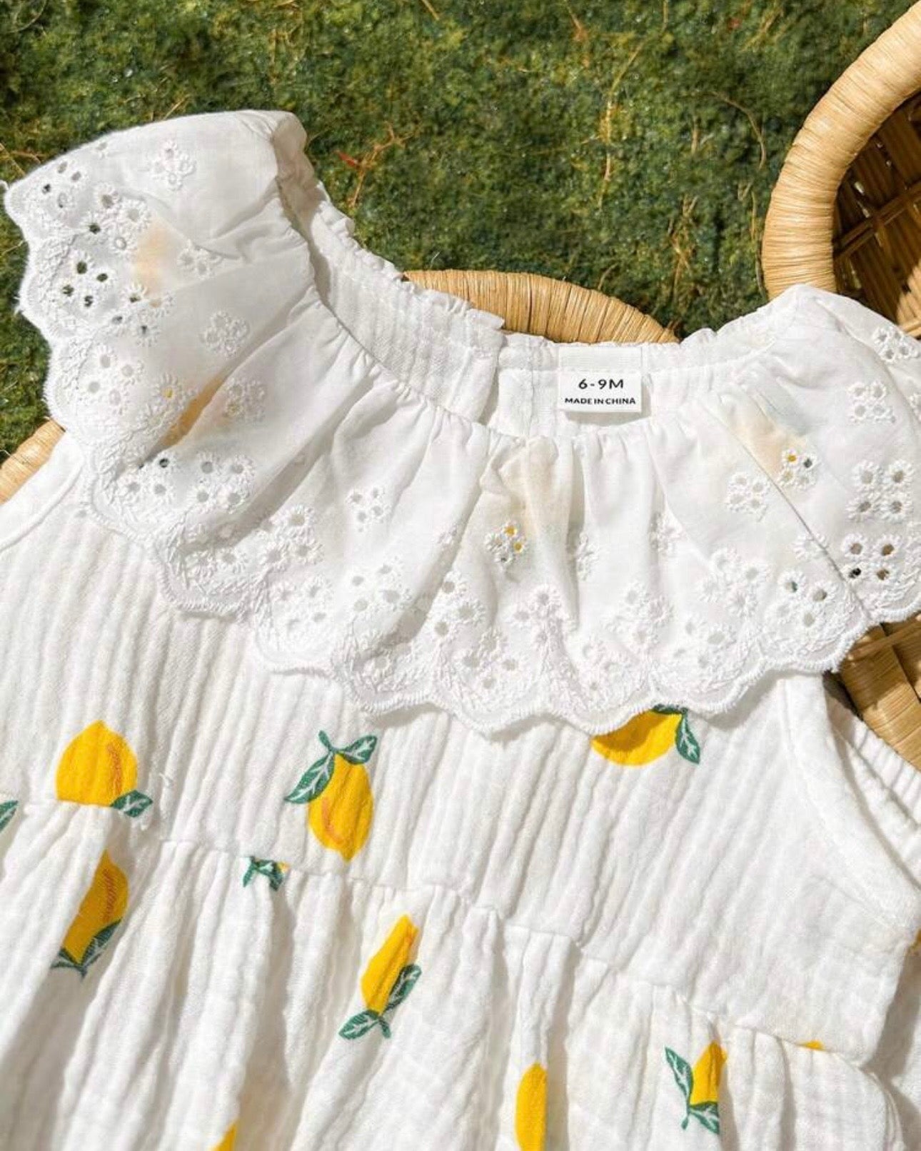 Baby Girls knitted sleeveless lace Lemon collar top + straight leg pants