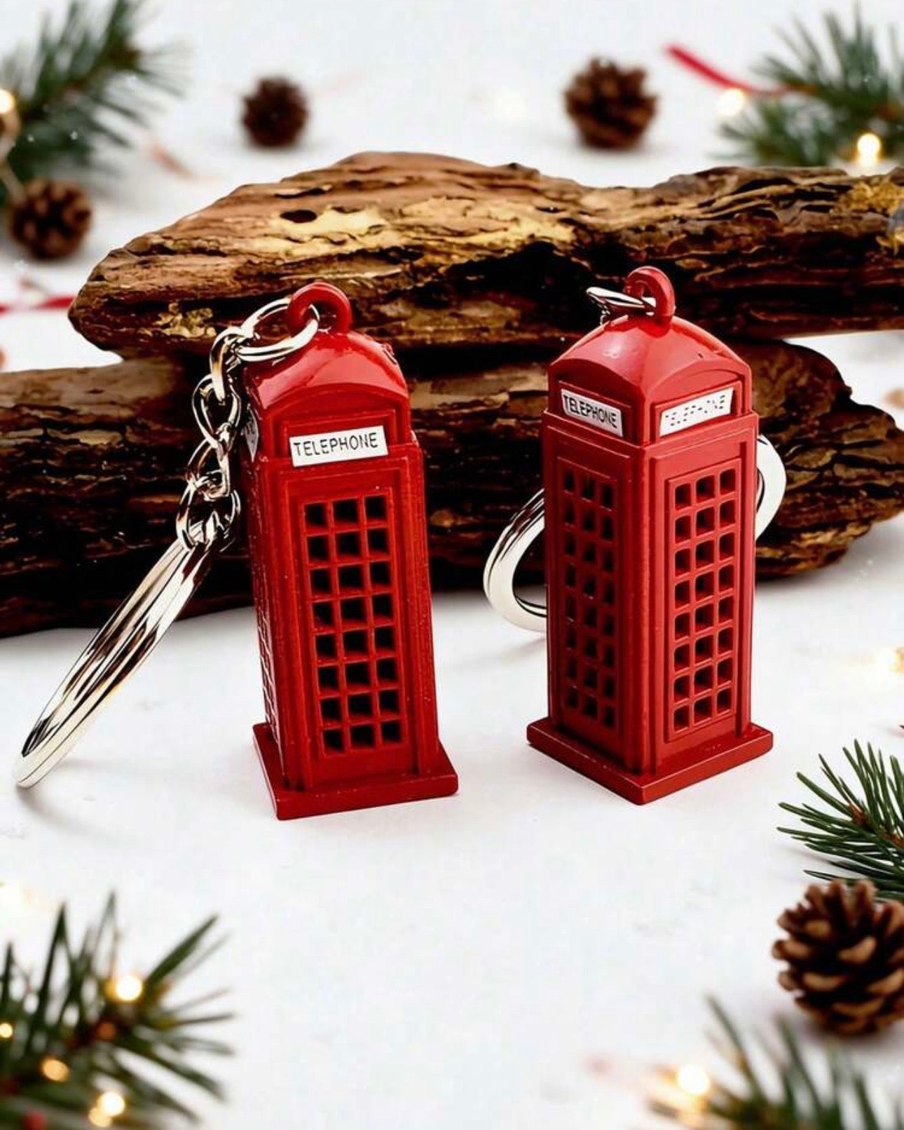 Red London Telephone Booth Keychain – Classic British Souvenir