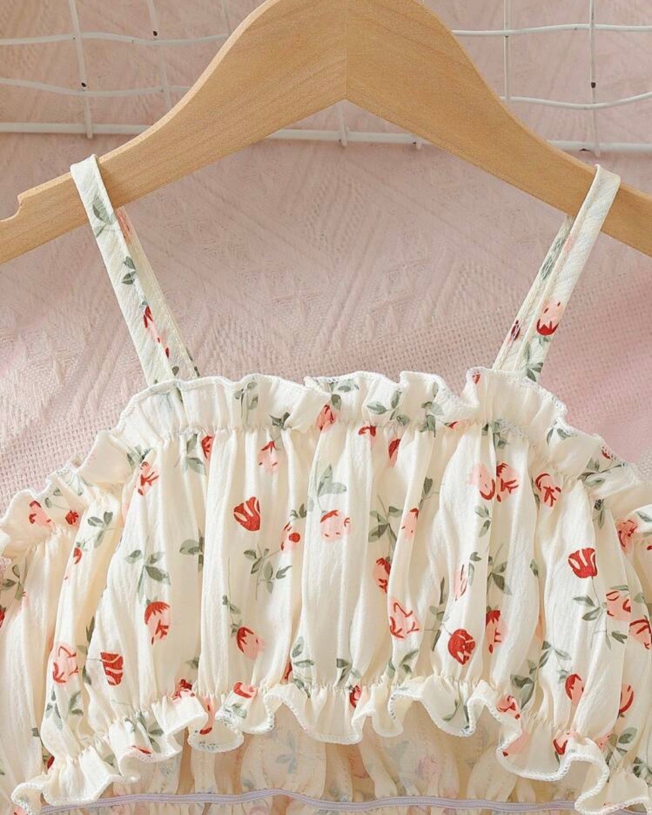 Girls’ 2pc Summer Floral Outfit Set – Camisole Top & Asymmetrical Hem Skirt