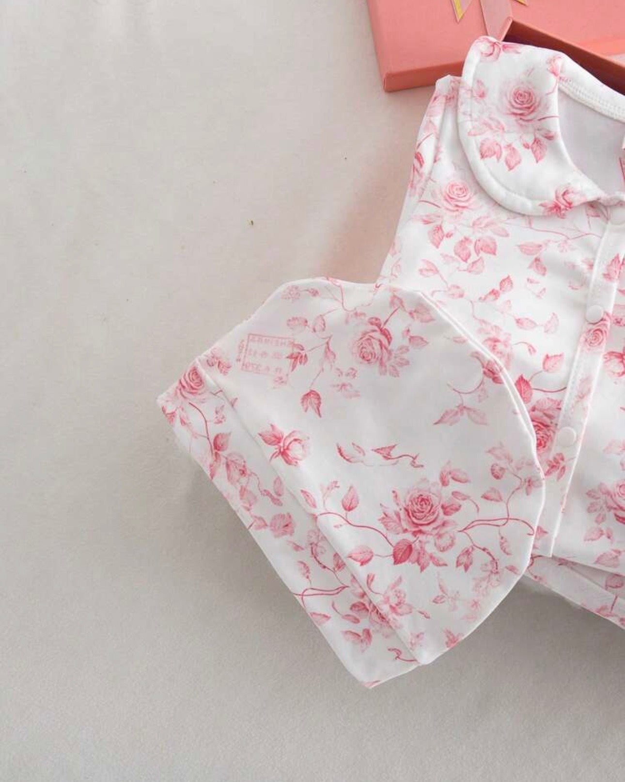 Newborn 4pc White & Pink Floral Starter Set