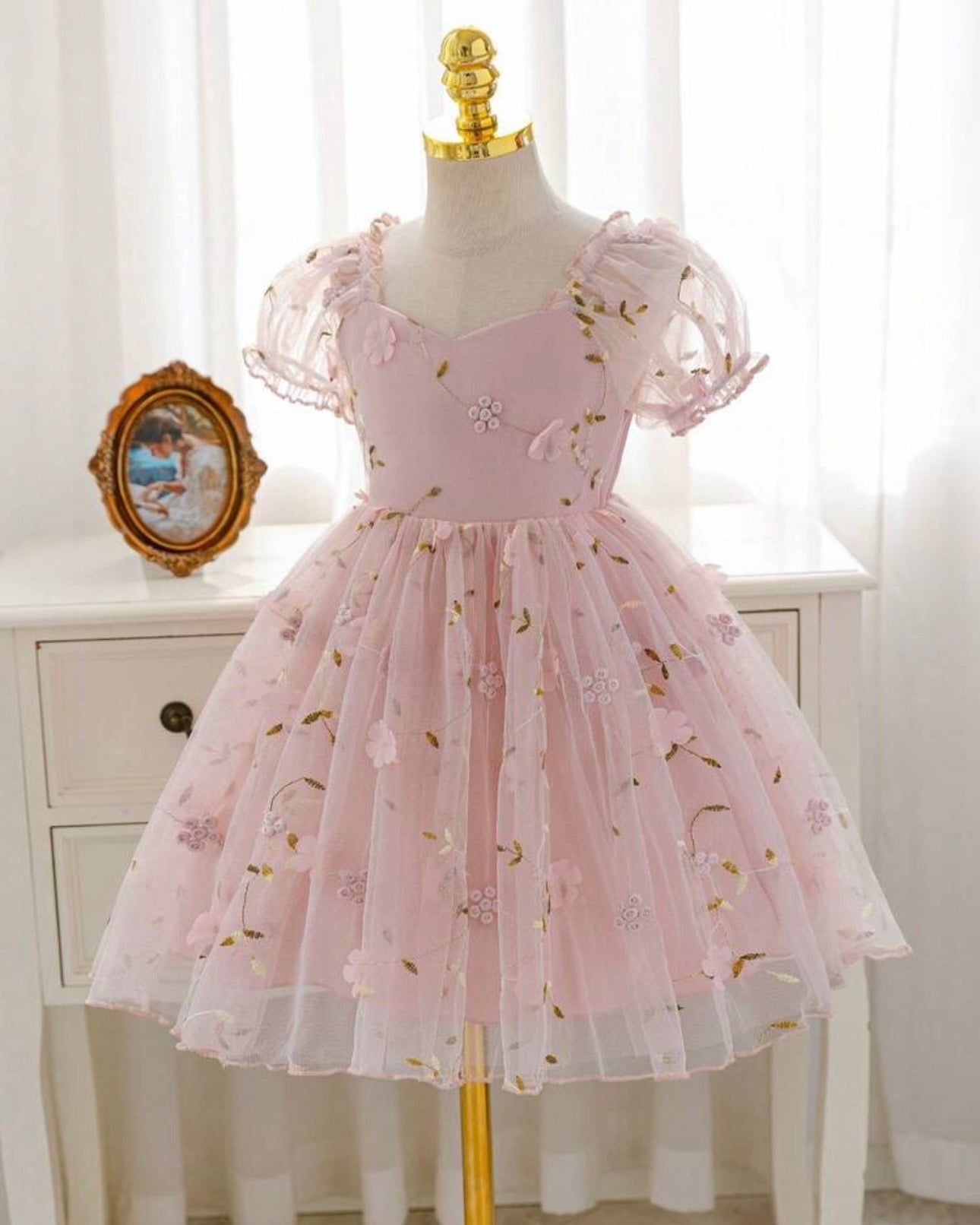 Pink Puff Sleeve Formal Party Tulle Dress with Cinched Waist
