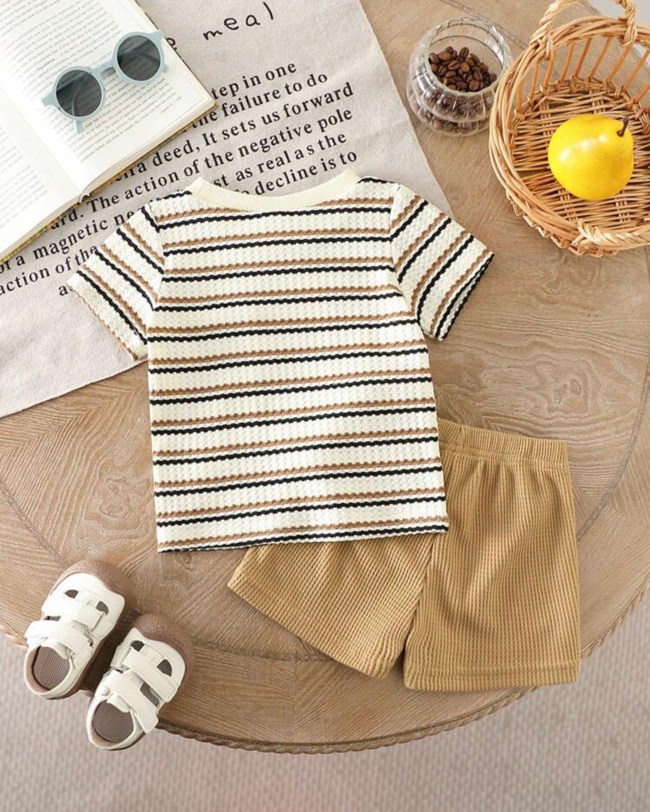 2pcs Boys Knit Round Neck Short Sleeve T-Shirt And Skin Shorts Set
