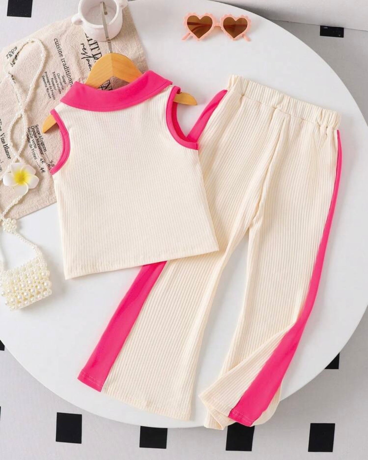 2pcs Girls 3D Floral Knitted White and Pink Polo Vest And Flared Pants